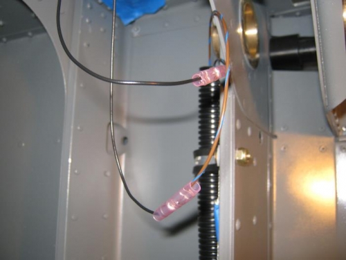 Connected reed switch common ground and WH-F50 spar pin wire