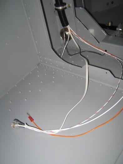 Routed wires thru the F1204Y center wire tunnel