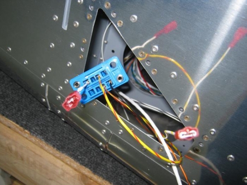 ES-00077 fuselage connector-Left side