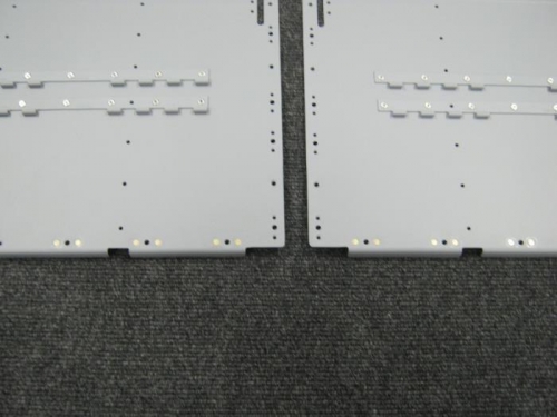 Rivet seat back hinges