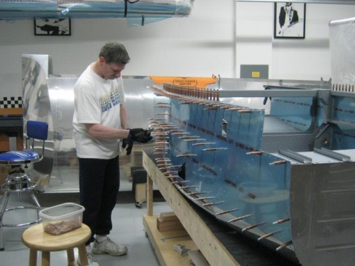 Clecoing the F1270 right side skin