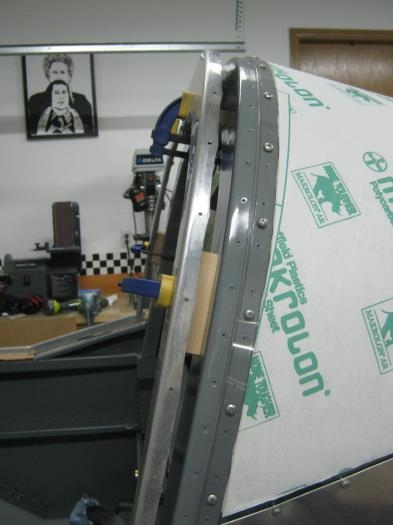 Chrecking fit of rear canopy rail