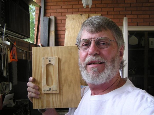 STAN WITH WEIGHT MOLD