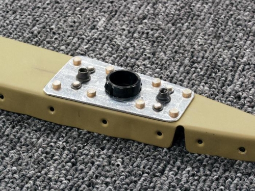 VOR/LOC/GS Antenna Mount