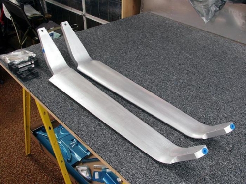 Grove Airfoiled Landing Gear