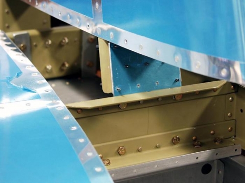 Horz and Vertical Front Spar Mounts