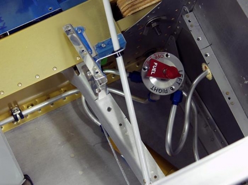 Fuel System Installation - Selector Valve