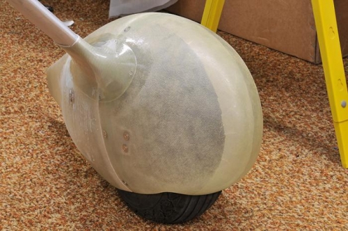 Fairing Bonded To Wheel Pant