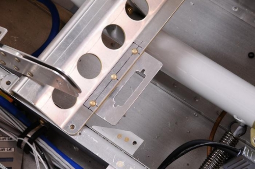 DB25 Mount On Control Column Bridge