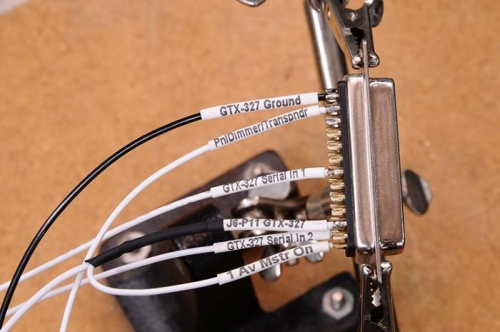 Garmin GTX-327 Connector