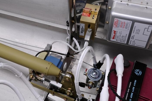 Close Up of Complete Pitch System Including Trim Sense Linkage