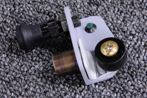 Taxi Latch - Right Side Installation