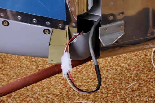 Strobe Wires For Rudder