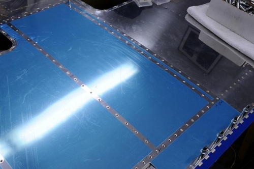 Right Wing - First Row Of Rivets Complete