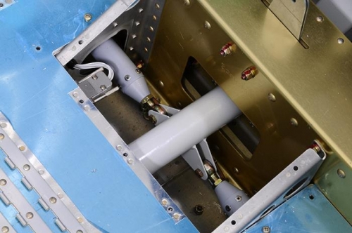 Control Column Aileron Connection