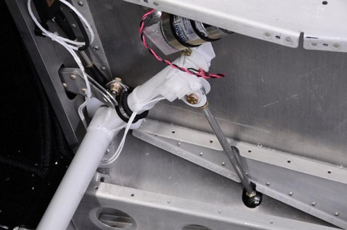 Left Flap Push Rod - Flaps UP