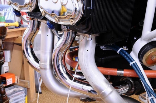 Exhaust Pipes Drilled For EGT Probes - Left Side