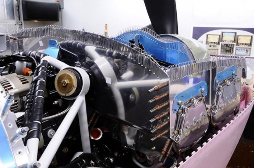 Paper Clip Contour After Pressing Top Cowling Down