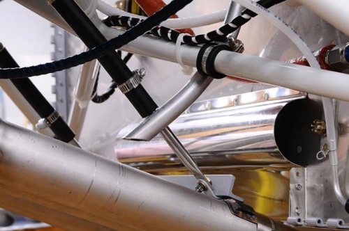 Engine Breather Tube Over Exhaust Pipe