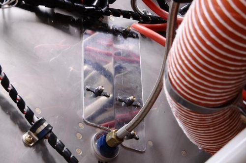 Oxygen System - Right, Engine-Side Bracket