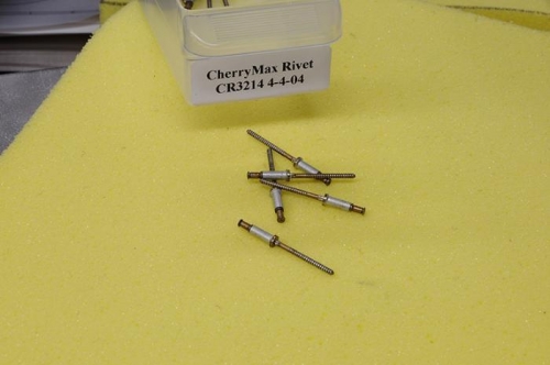 CherryMax CR3214 4-4 Pop Rivets