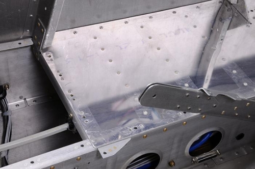 Front Floor Skins - Platenut Detail