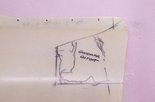 Governor Cutout Squared Off