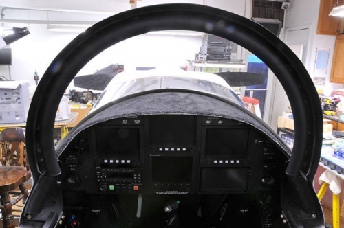 Windscreen Bezel Complete