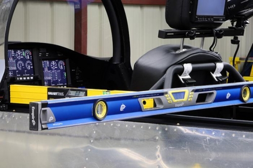 Leveling The Fuselage Left/Right & For/Aft