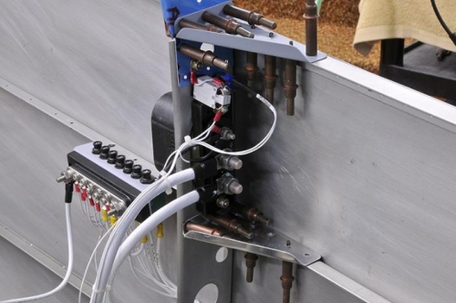 Ground Power Plug Mounted