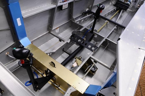 Controls, Aileron Autopilot/Trim Servos