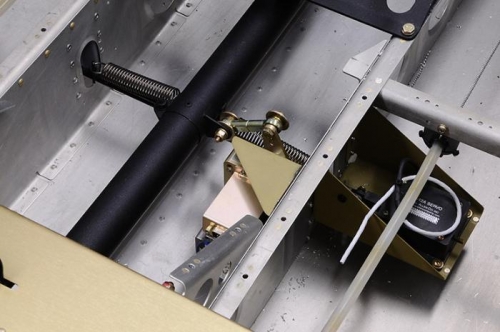 Controls, Aileron Autopilot/Trim Servos