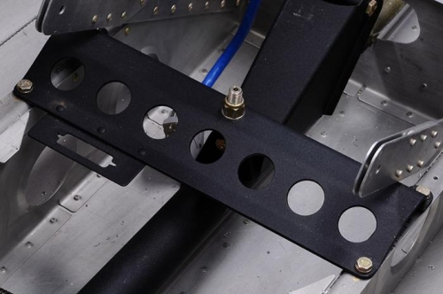 Controls, Aileron Autopilot/Trim Servos