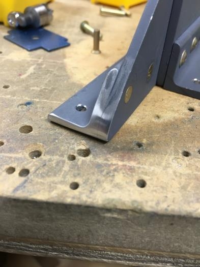 Adjusting brackets