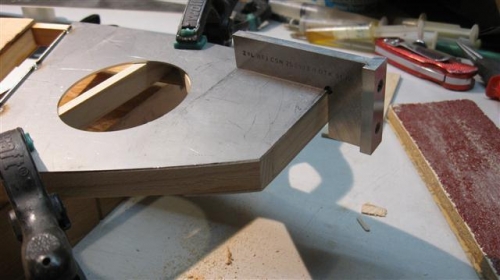 Leading edge template.