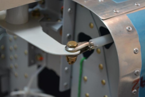 right cable attached to rudder horn