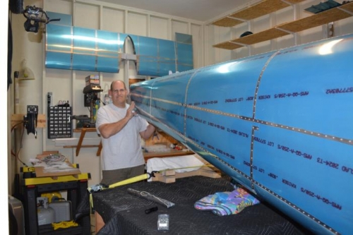 Amazing how rigid it is with just the attachment at the center section