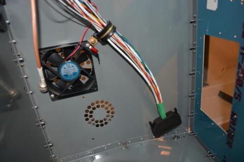 pilot side fan mounted