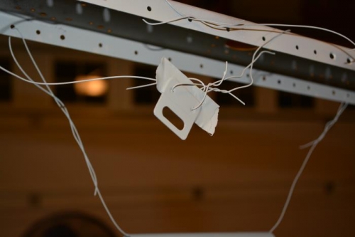 mounting plate for spar switch