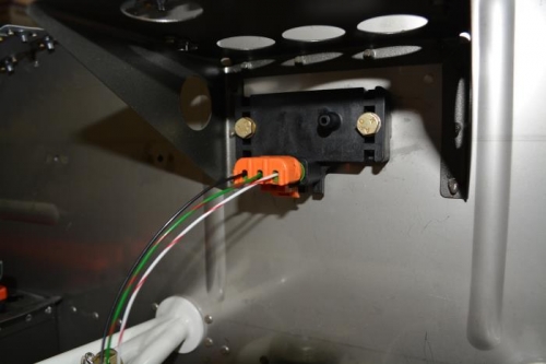 manifold pressure housing connections