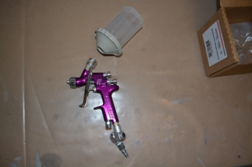 Spent some more $ for a mini gun (Devilbiss SRI Pro)