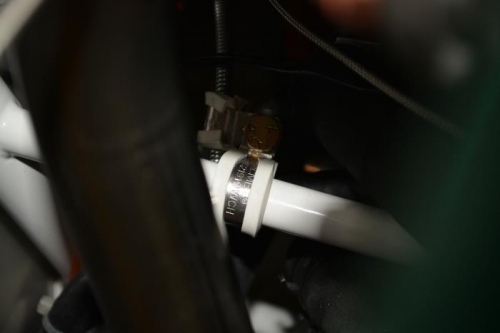 cushion clamp attached