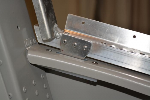 Left side guide plate