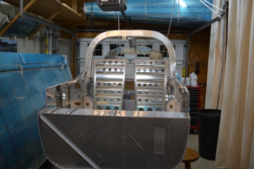 both seat complete...even the family is thinking it's a looks like a plane