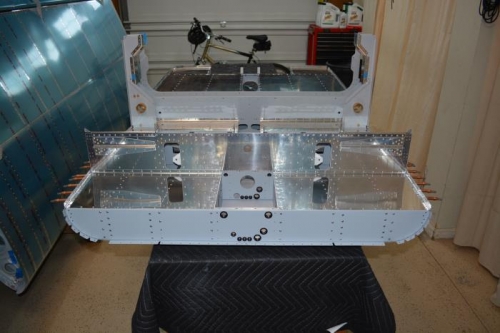 Right floor attached