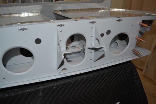 Auto pilot servo bracket attached