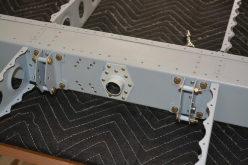Attached hinge brakets to the stabilator skeleton