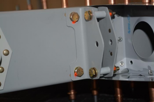 Added torque seal to the hinge bracket bolts