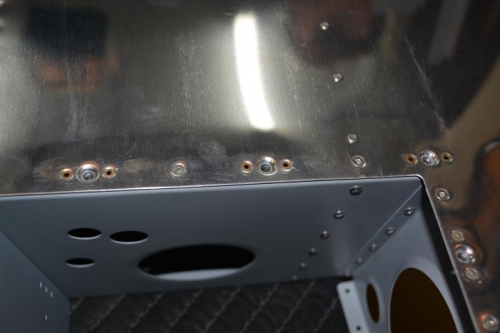 More countersunk pull rivets