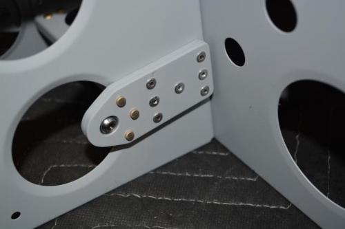 Right bearing assembly